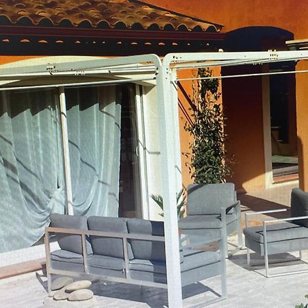 Les Lavandes Bed & Breakfast Alleins Exterior photo